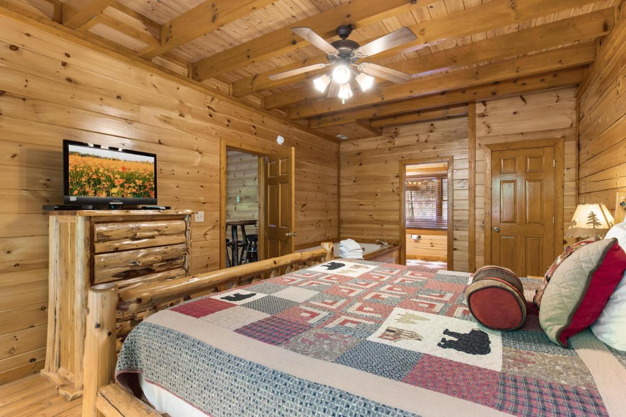 פיג'ן פורג' Mountain Cinema Lodge מראה חיצוני תמונה