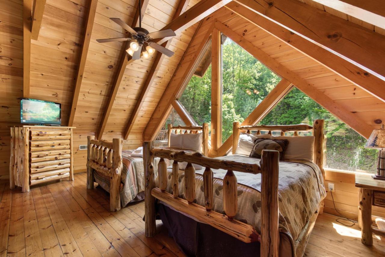פיג'ן פורג' Mountain Cinema Lodge מראה חיצוני תמונה