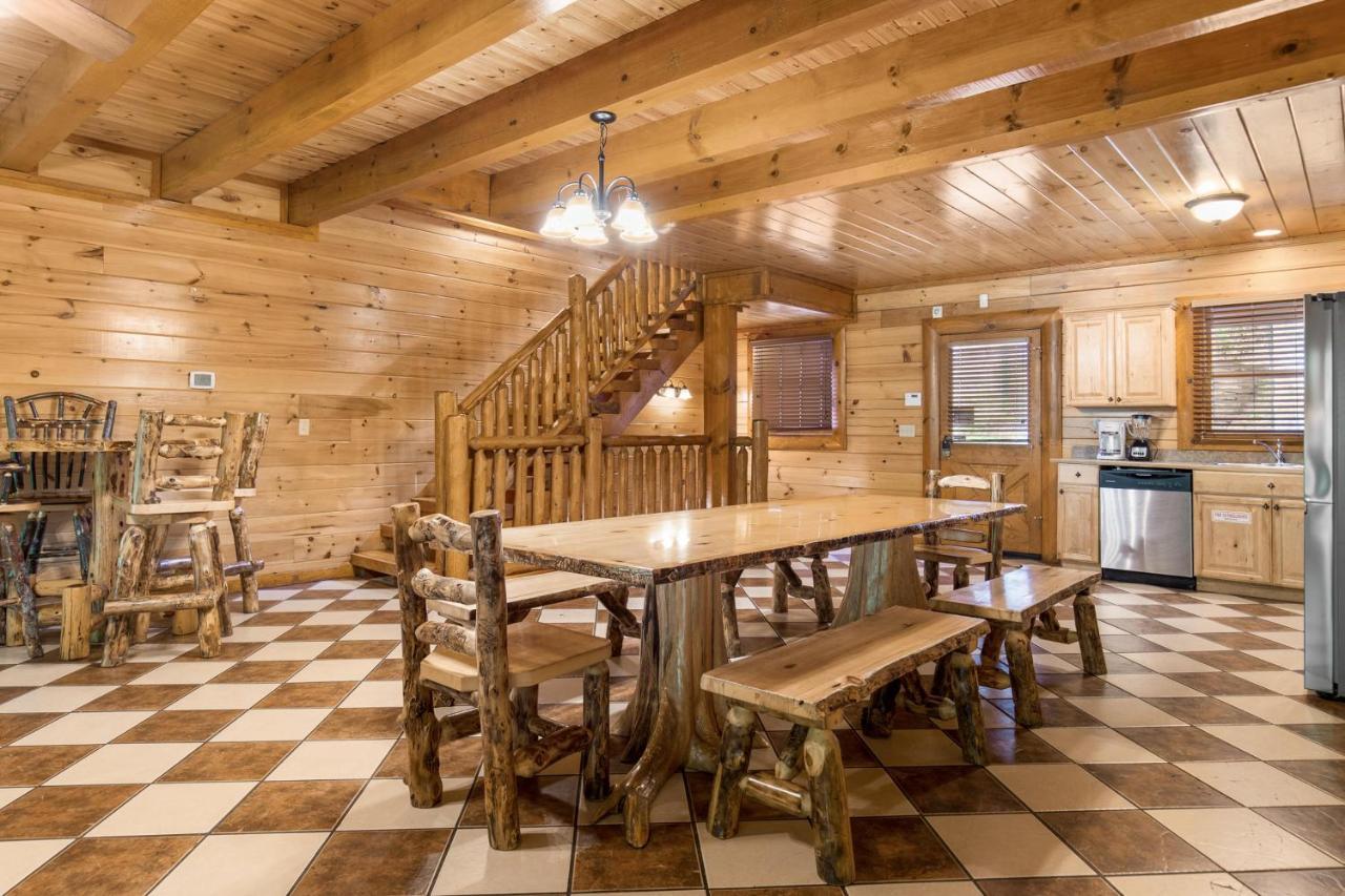 פיג'ן פורג' Mountain Cinema Lodge מראה חיצוני תמונה