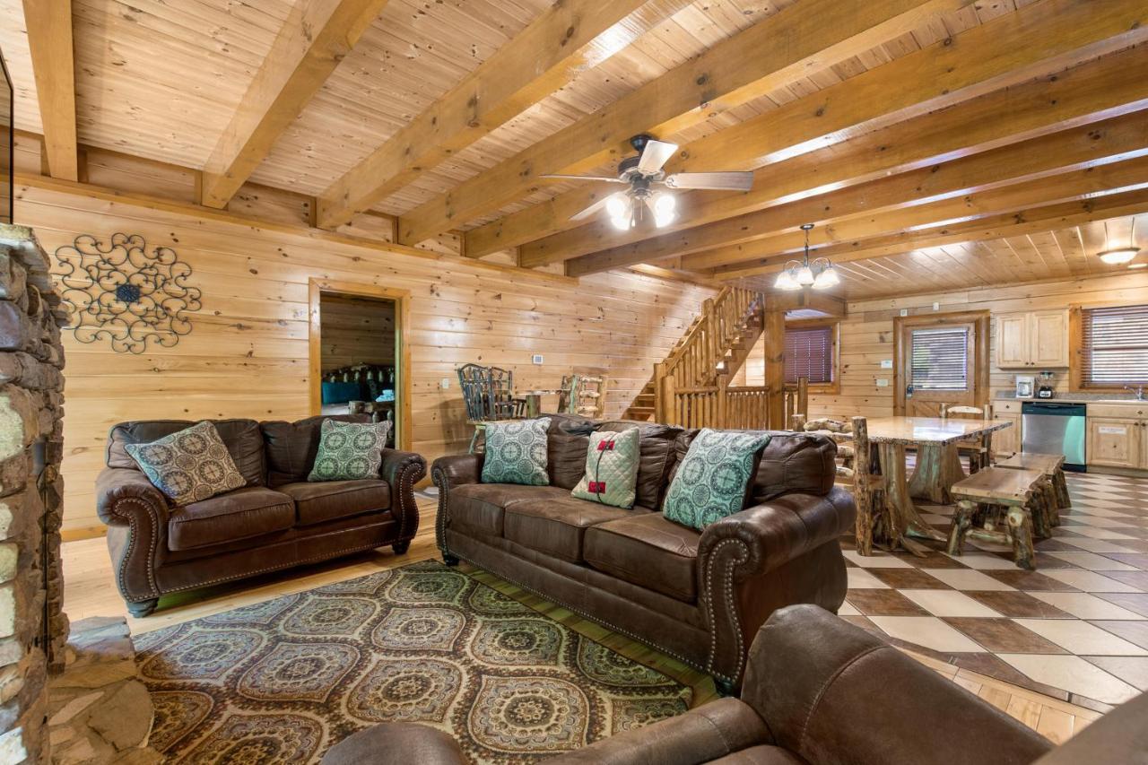 פיג'ן פורג' Mountain Cinema Lodge מראה חיצוני תמונה
